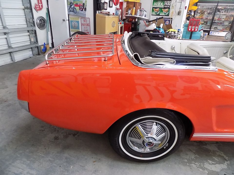 1965 FORD MUSTANG