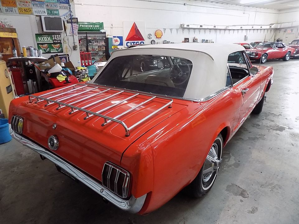 1965 FORD MUSTANG