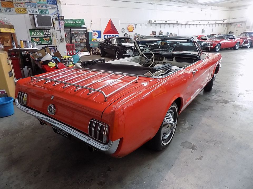 1965 FORD MUSTANG