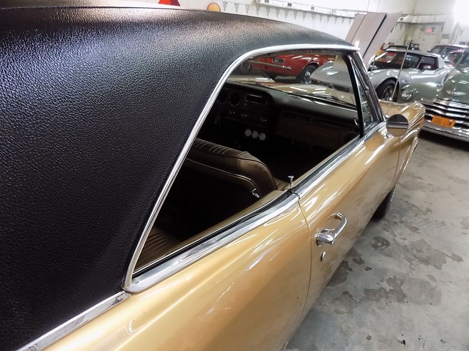 1967 PONTIAC GTO  WITH AIR CONDITIONING