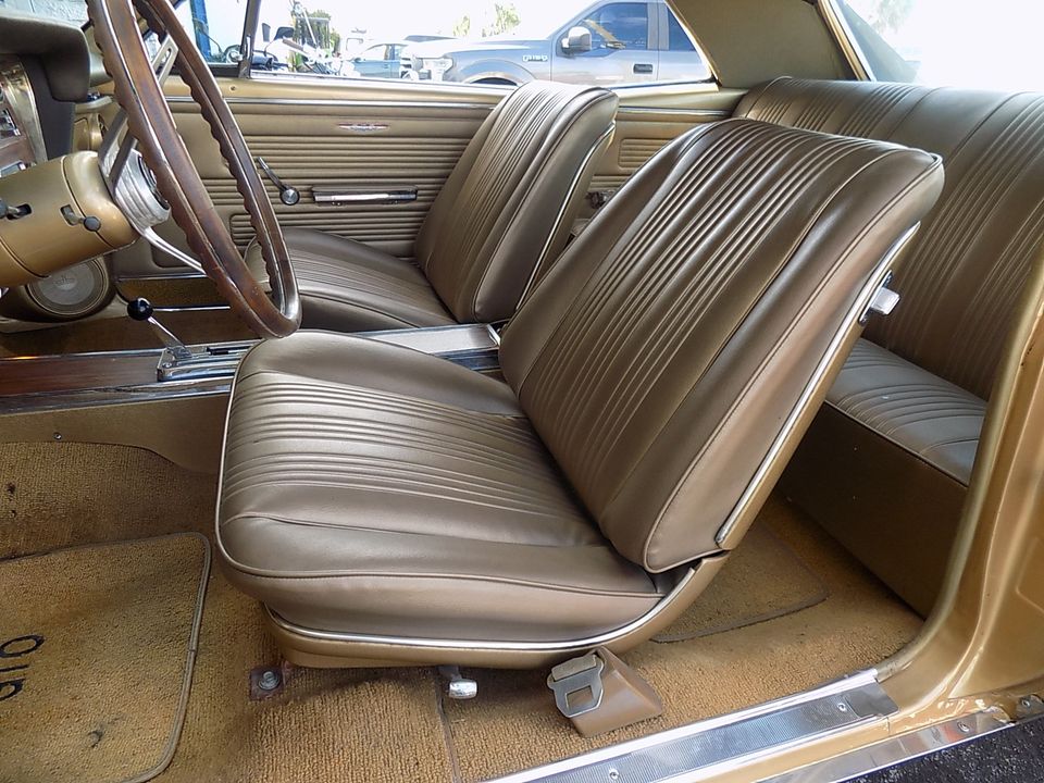 1967 PONTIAC GTO  WITH AIR CONDITIONING