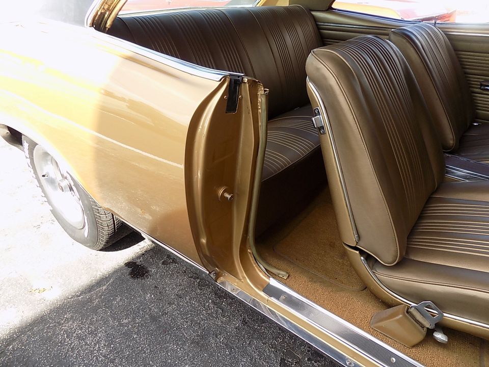 1967 PONTIAC GTO  WITH AIR CONDITIONING