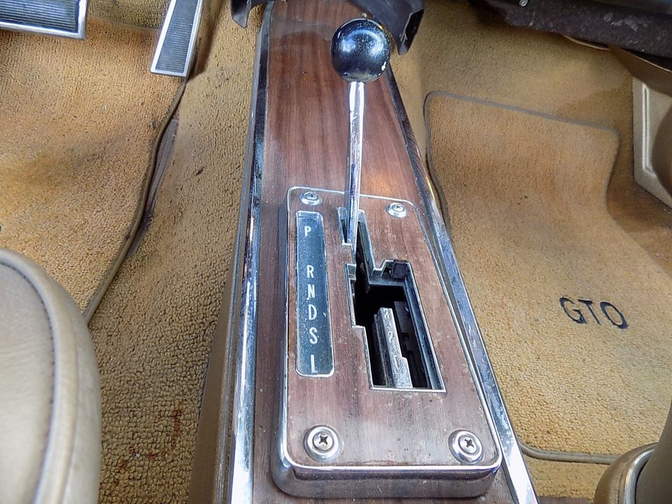 1967 PONTIAC GTO  WITH AIR CONDITIONING