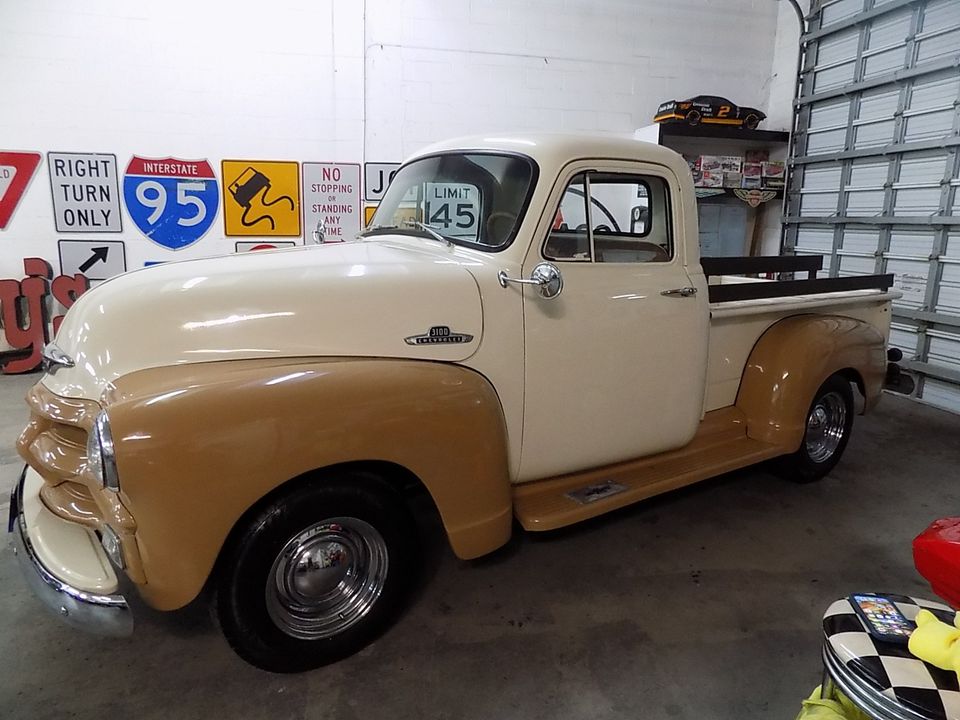 1954 CHEVROLET PICKUP  3100