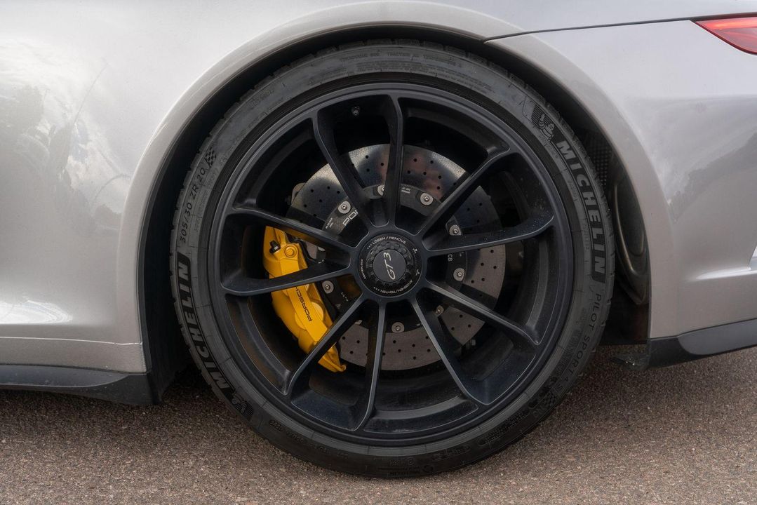 2018 Porsche 911