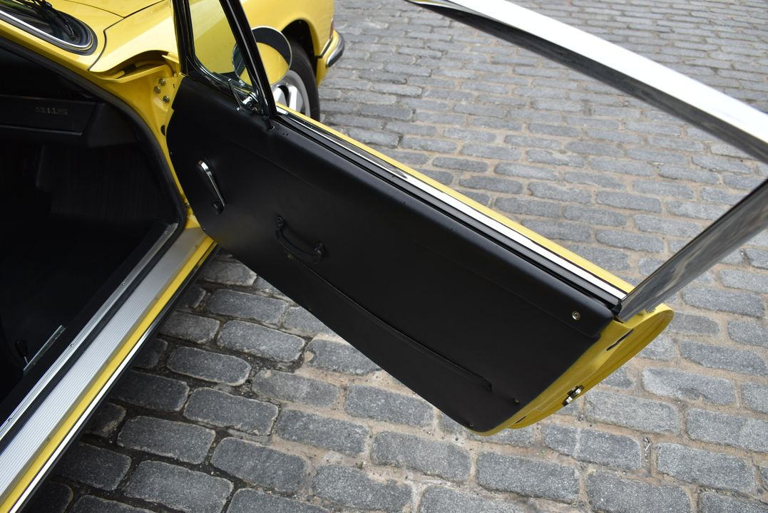 1967 Porsche 911S Sunroof