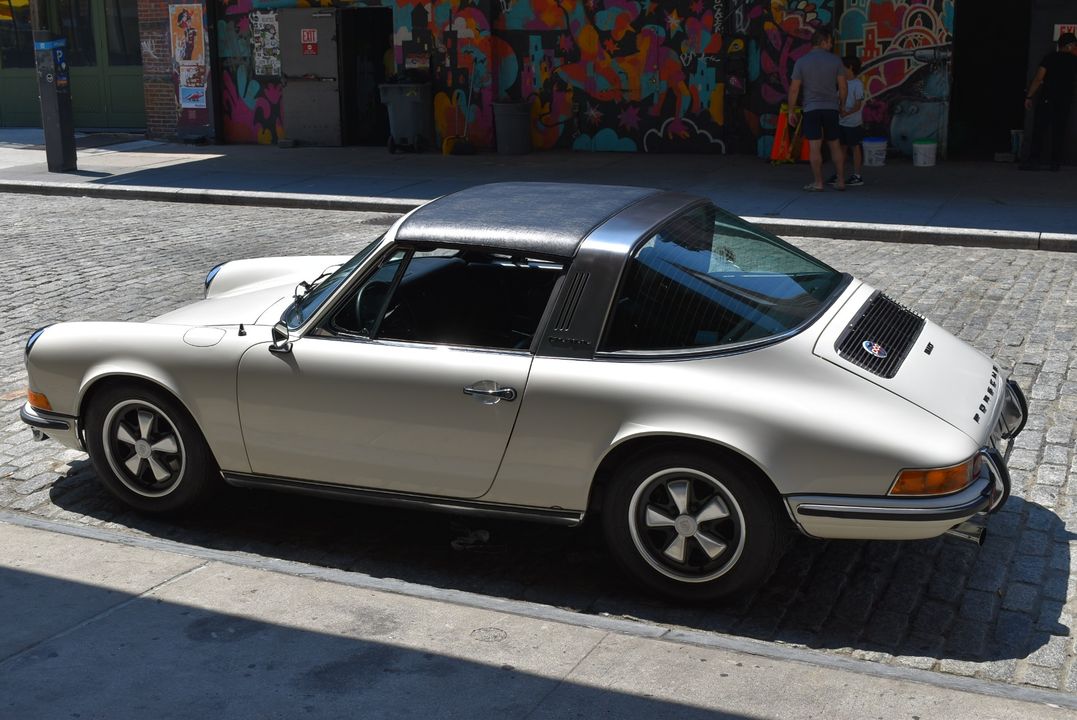 1972 Porsche 911T Targa