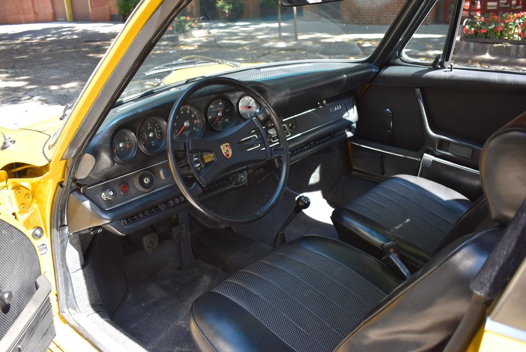 1971 Porsche 911E Factory Soft Window Targa - 1 of 1