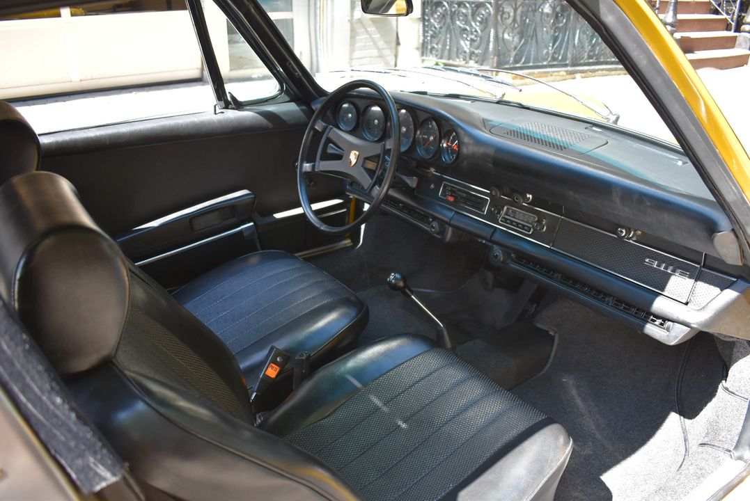 1971 Porsche 911E Factory Soft Window Targa - 1 of 1