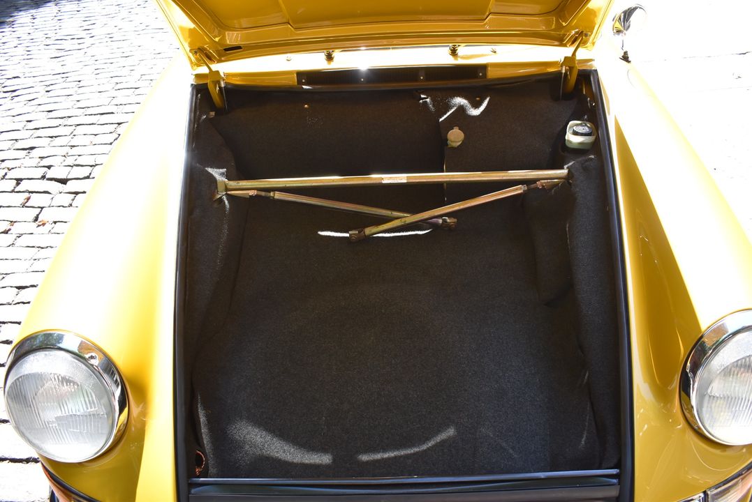 1971 Porsche 911E Factory Soft Window Targa - 1 of 1