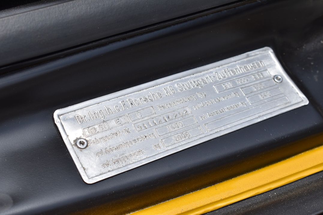 1971 Porsche 911E Factory Soft Window Targa - 1 of 1
