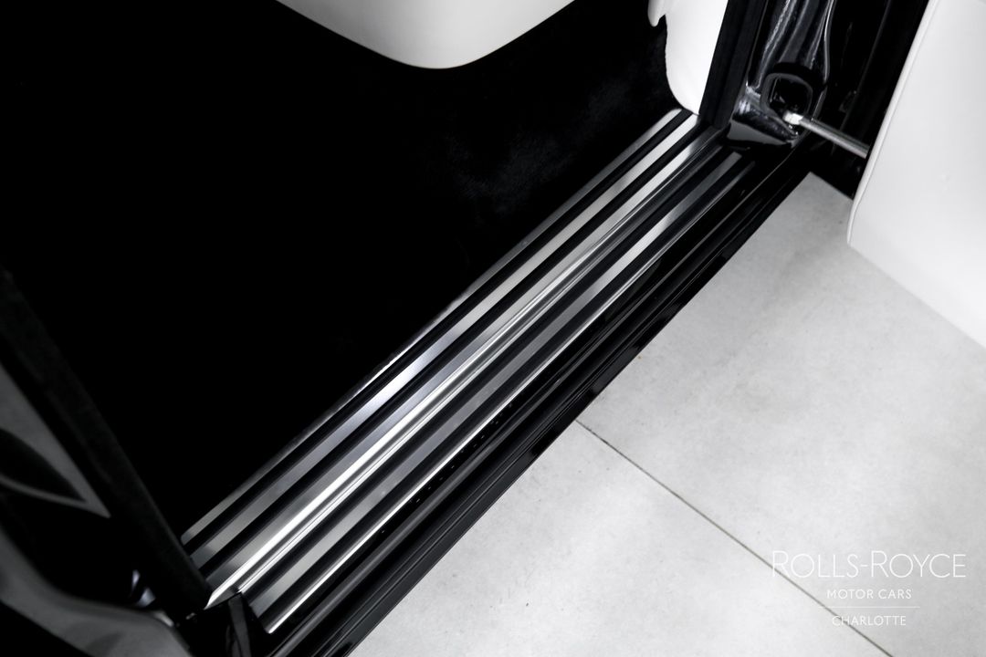 2025 Rolls-Royce Phantom