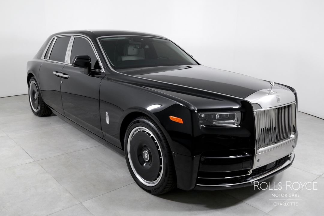2025 Rolls-Royce Phantom