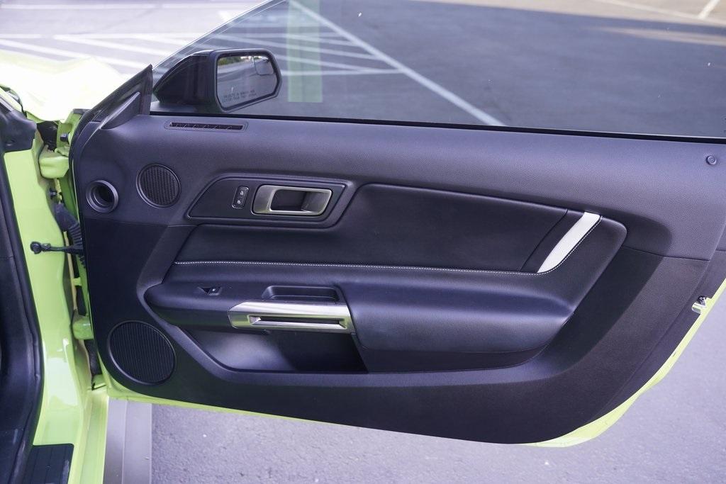 2020 Ford Mustang