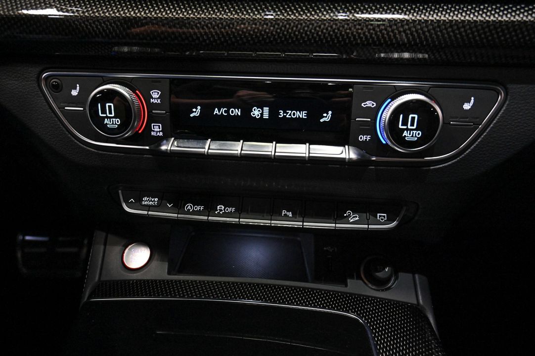 2022 Audi SQ5