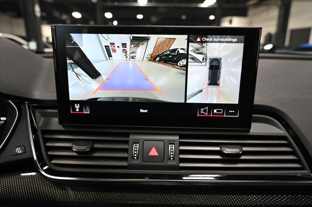 2022 Audi SQ5