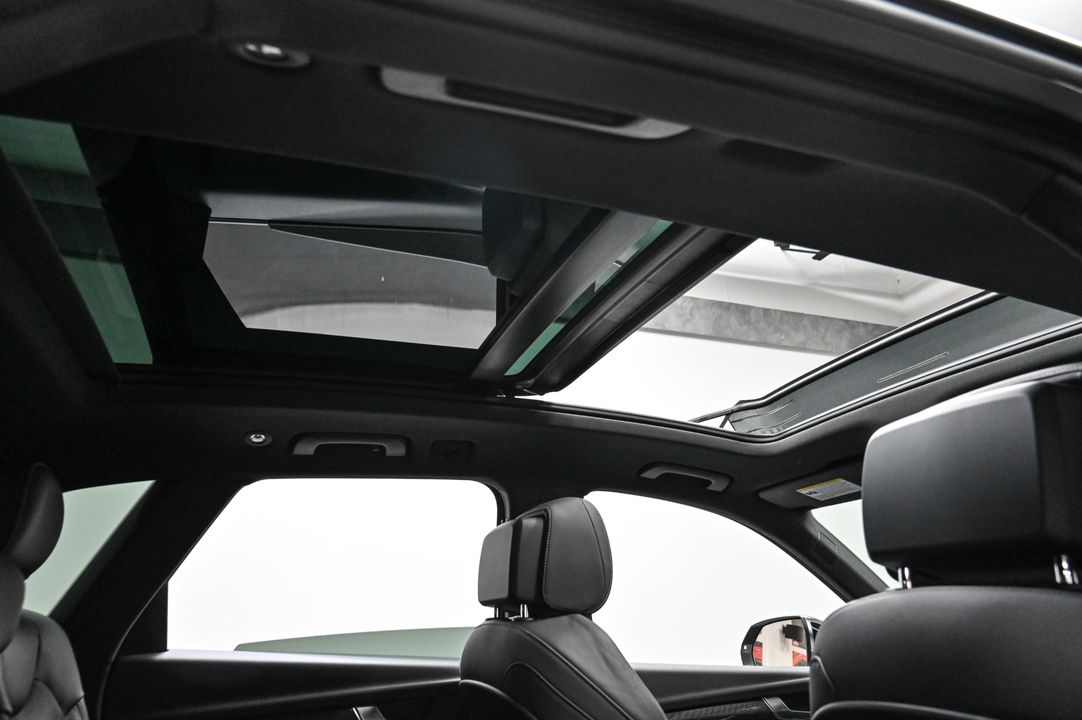 2022 Audi SQ5