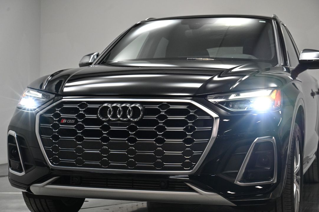 2022 Audi SQ5