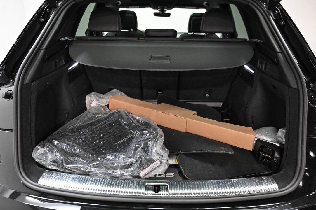 2022 Audi SQ5