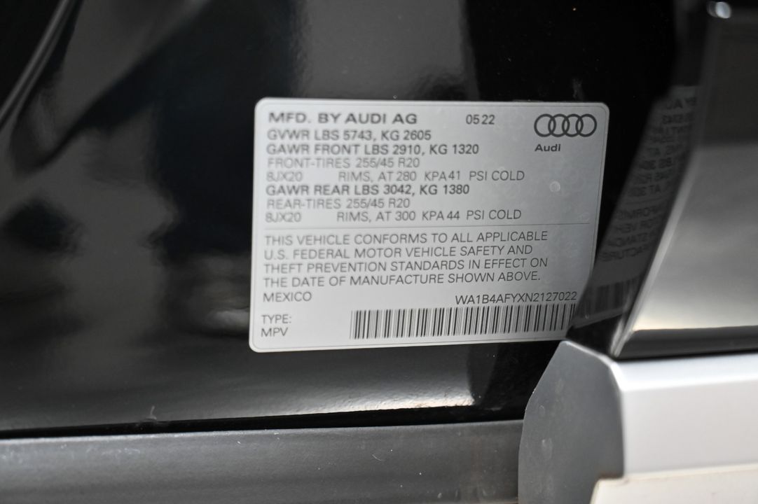 2022 Audi SQ5