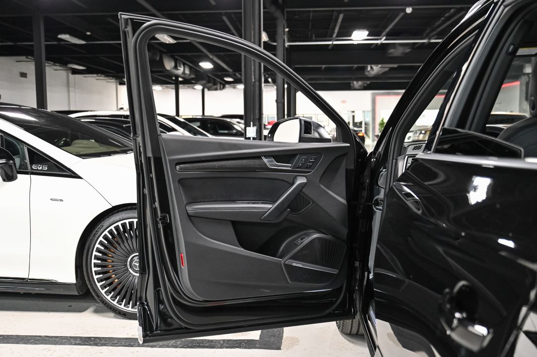 2022 Audi SQ5