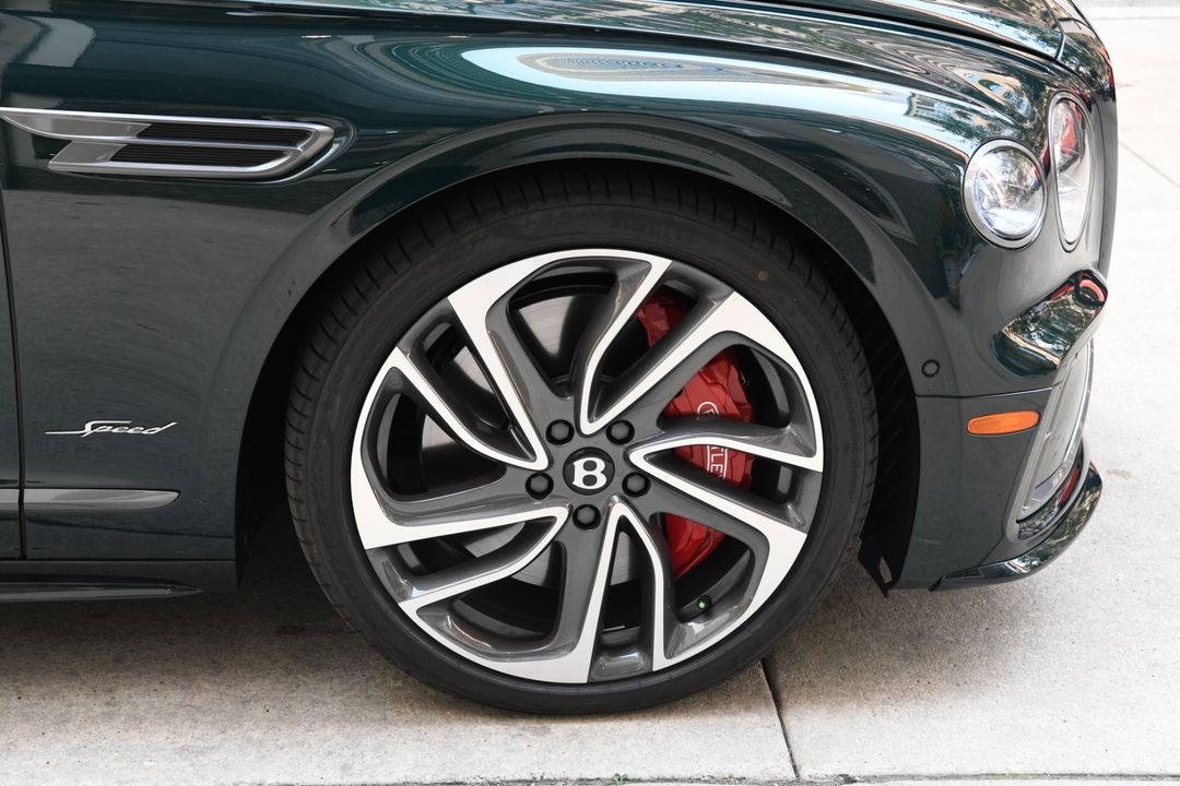 2025 Bentley Flying Spur