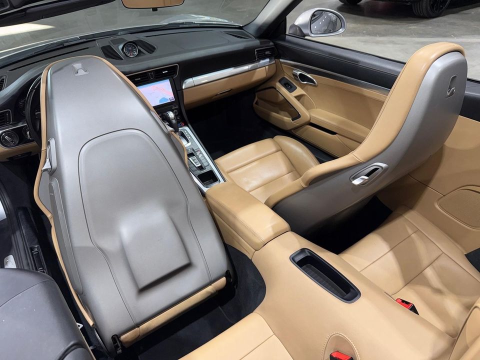 2018 Porsche 911