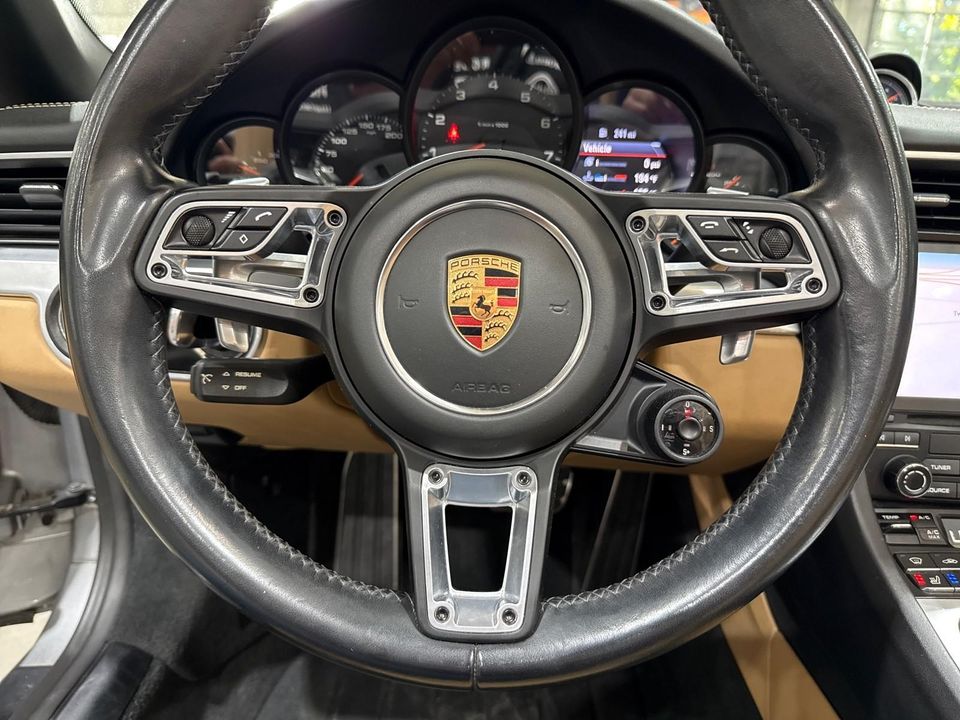 2018 Porsche 911