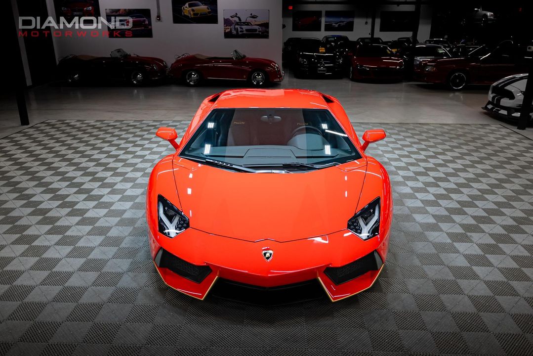 2017 Lamborghini Aventador