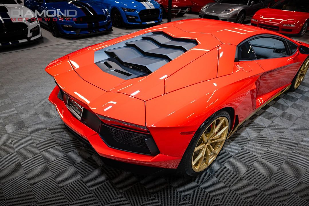 2017 Lamborghini Aventador