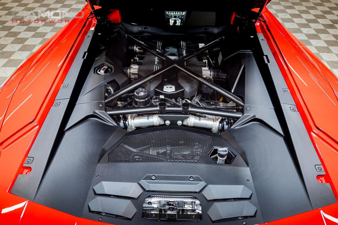 2017 Lamborghini Aventador