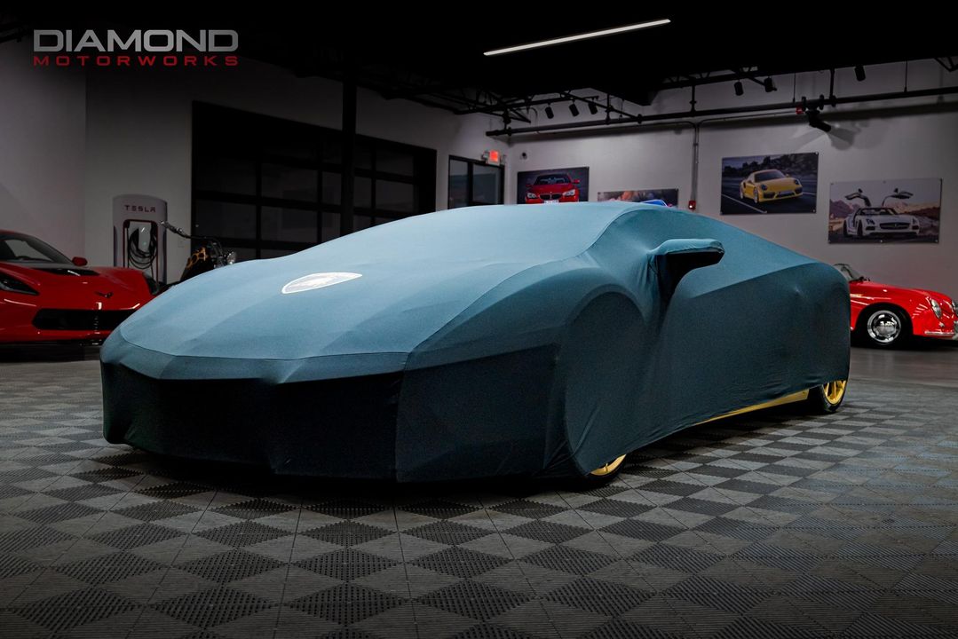 2017 Lamborghini Aventador