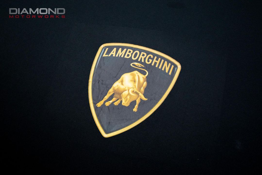 2017 Lamborghini Aventador