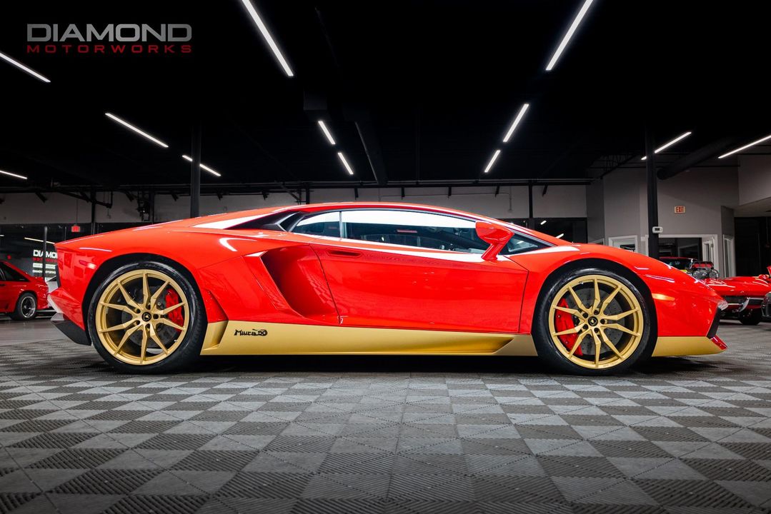 2017 Lamborghini Aventador