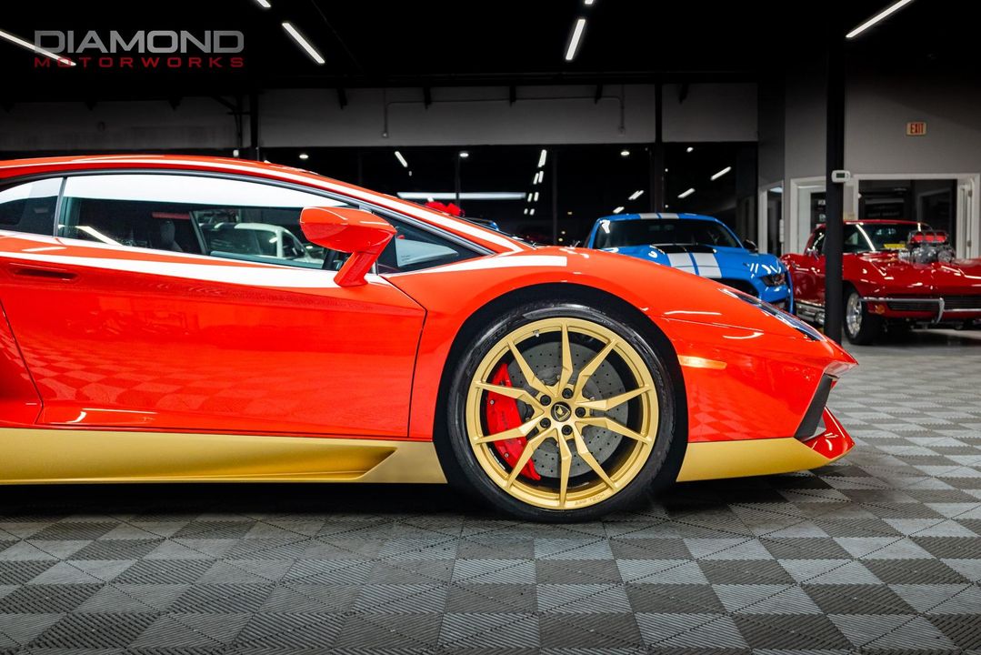 2017 Lamborghini Aventador