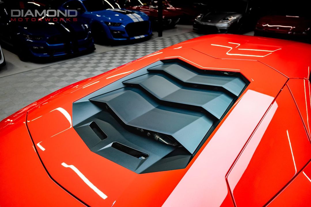 2017 Lamborghini Aventador