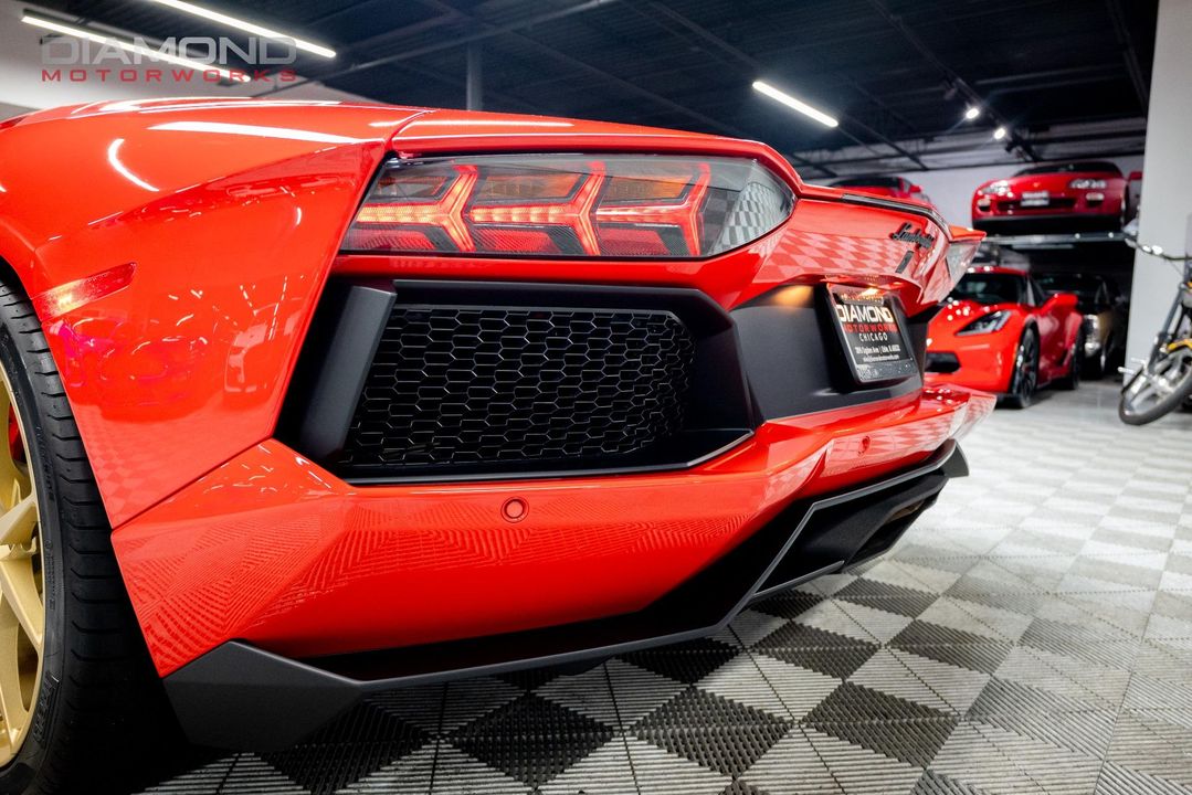 2017 Lamborghini Aventador