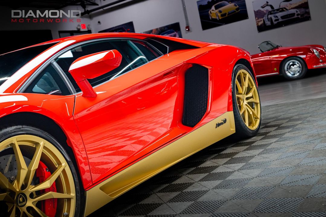 2017 Lamborghini Aventador