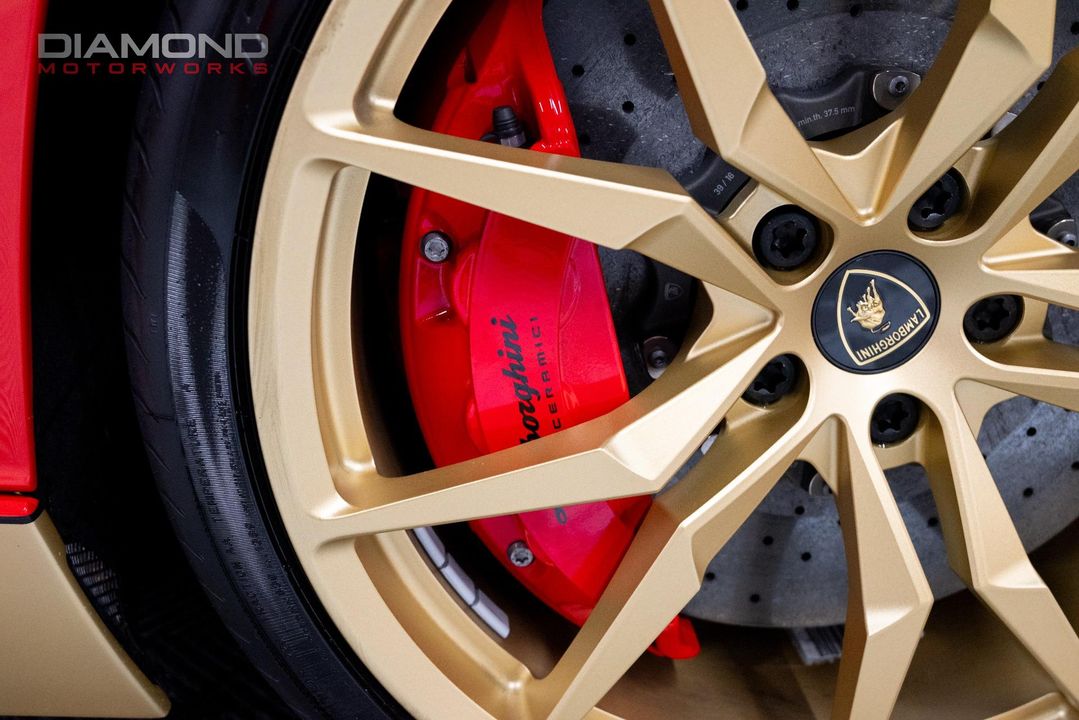2017 Lamborghini Aventador