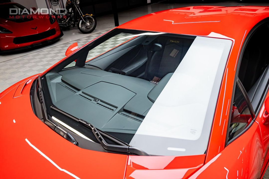 2017 Lamborghini Aventador