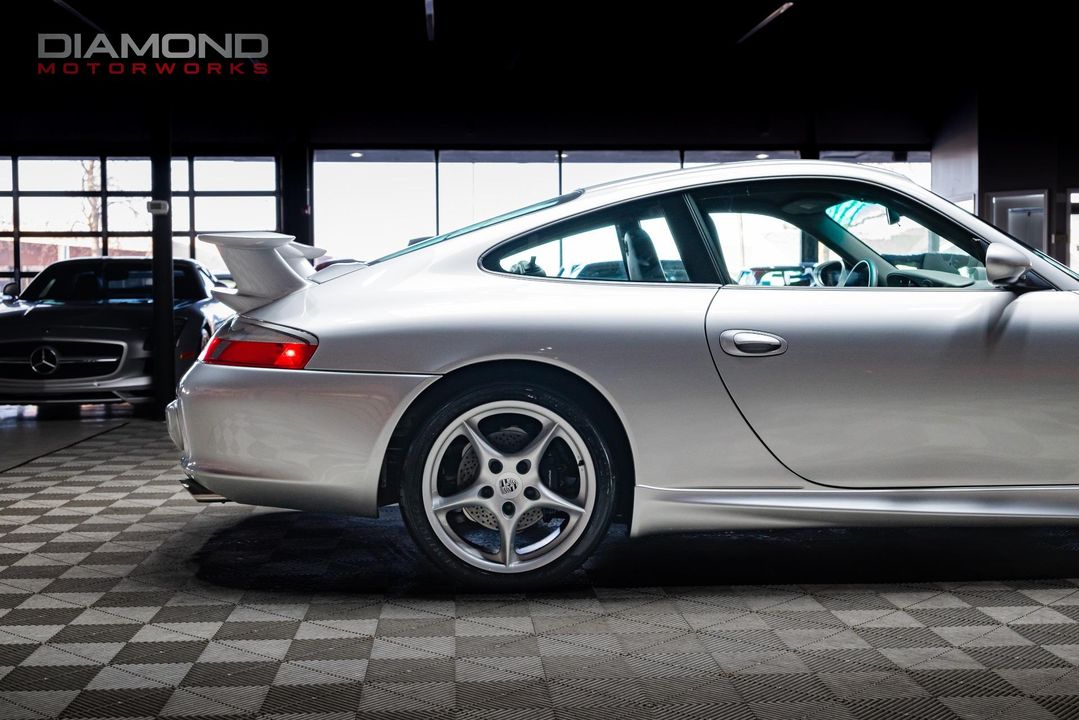 2004 Porsche 911