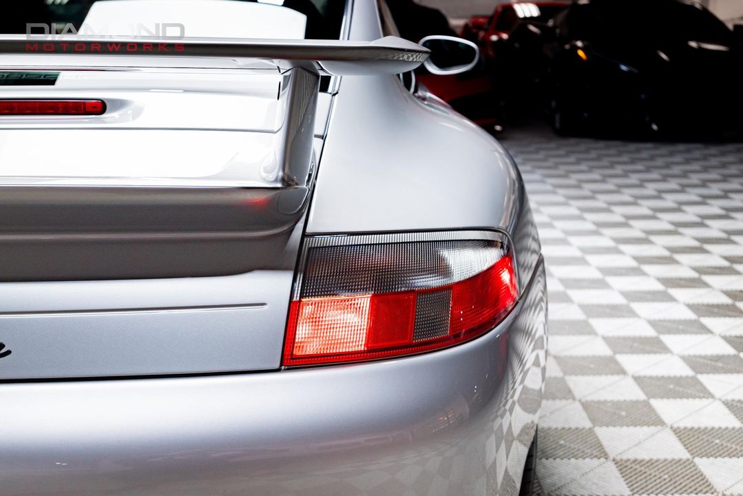 2004 Porsche 911