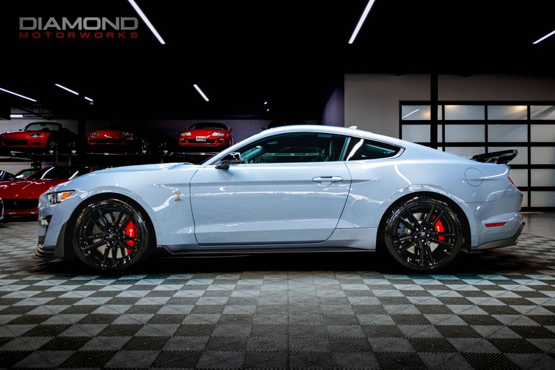 2022 Ford Mustang