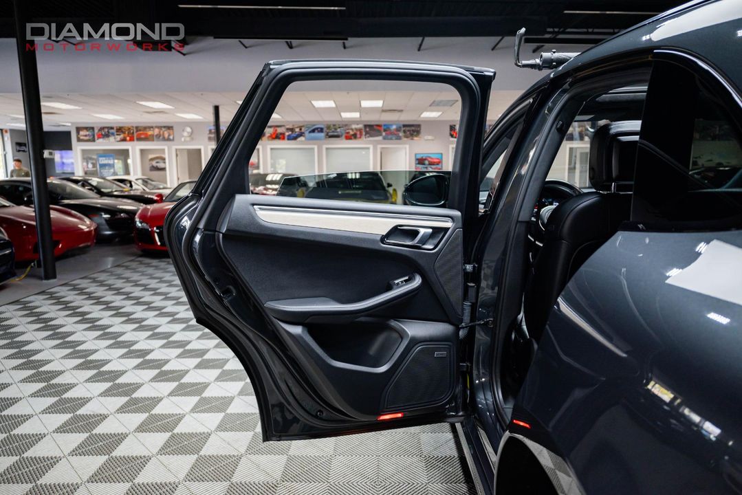 2018 Porsche Macan