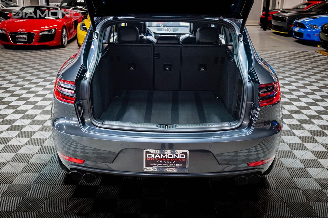 2018 Porsche Macan