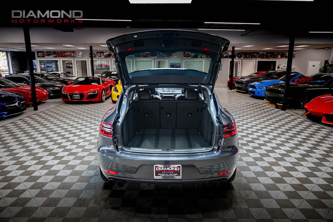 2018 Porsche Macan