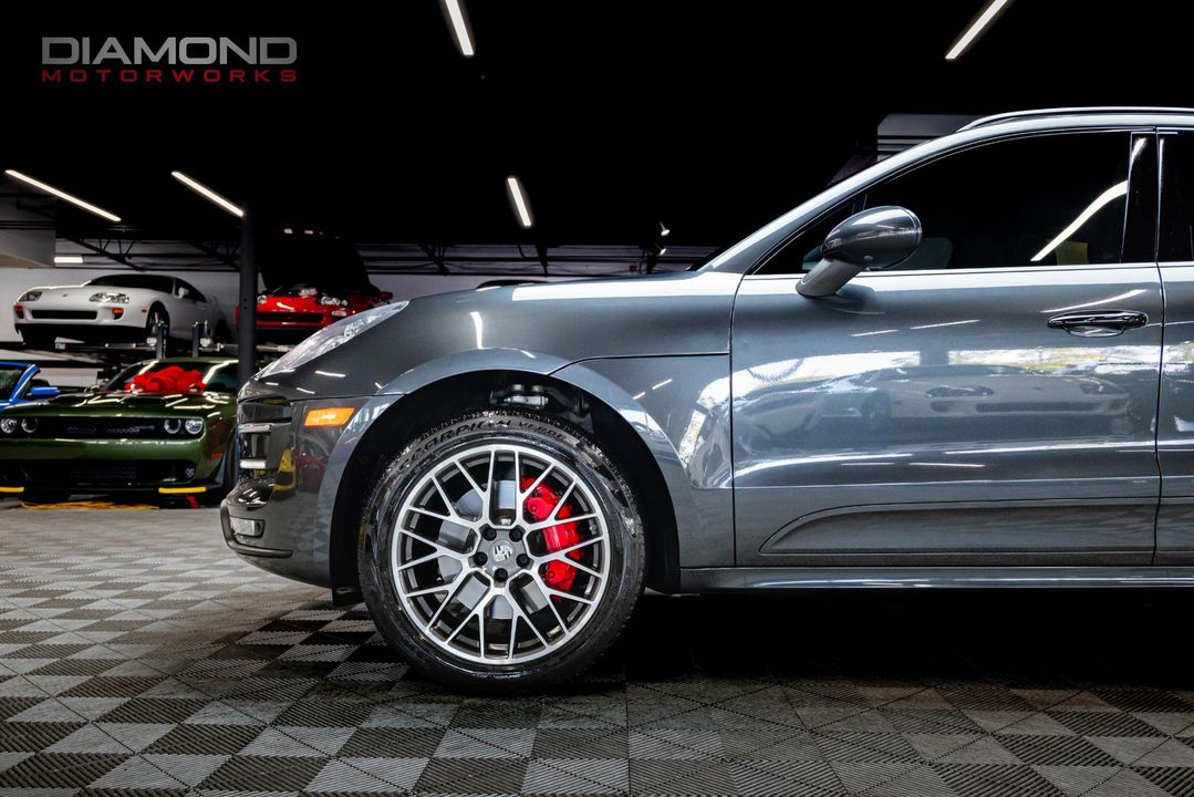 2018 Porsche Macan