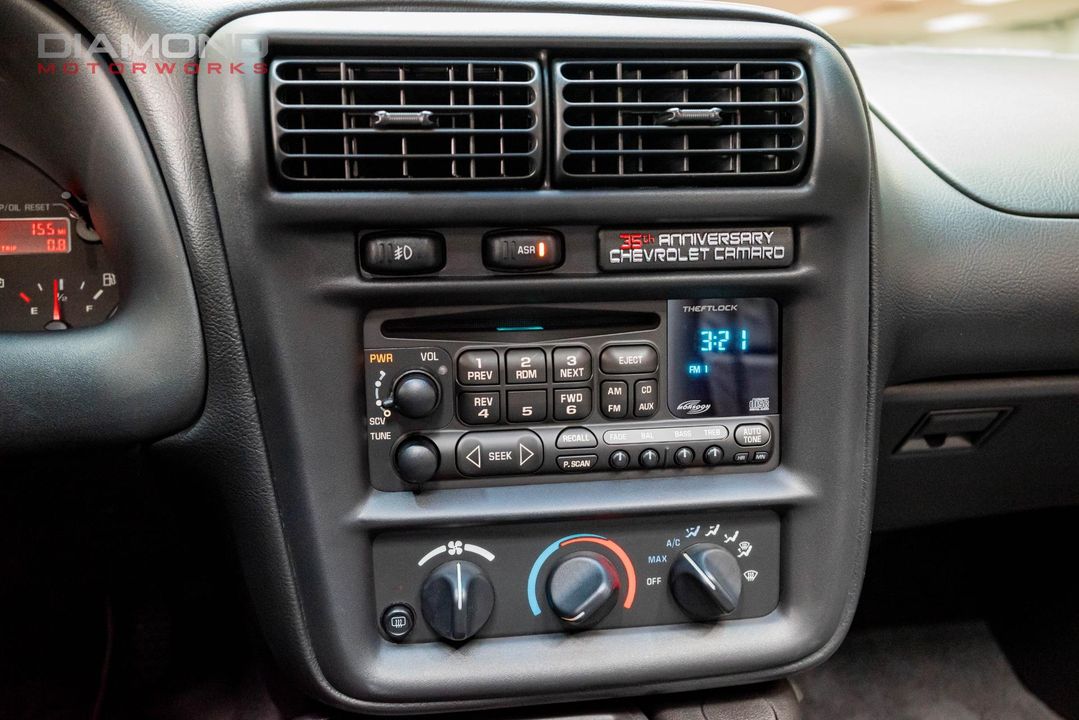 2002 Chevrolet Camaro