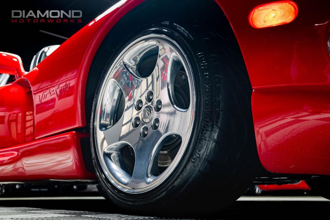 1999 Dodge Viper