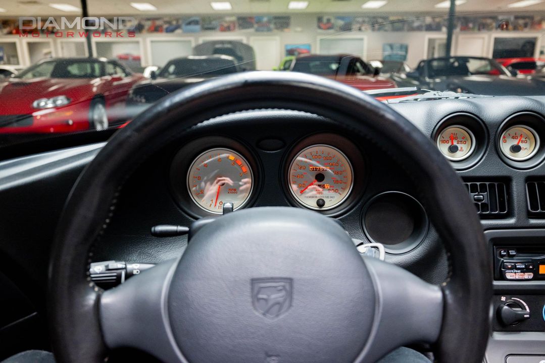 1999 Dodge Viper